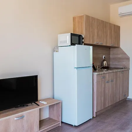 Gradina 4*