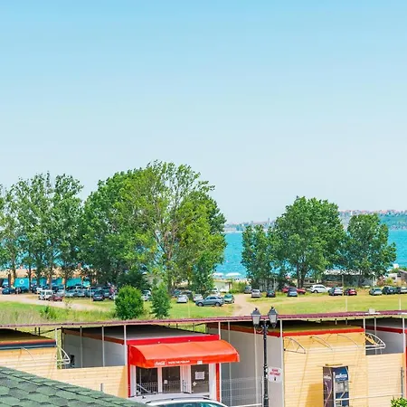 Gradina Aparthotel Sozopol